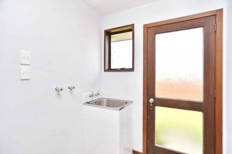 Photo of property in 2 Kinross Street, Hei Hei, Christchurch, 8042