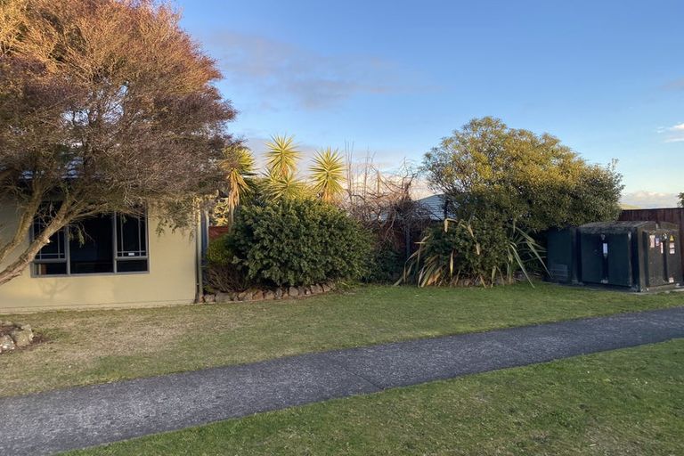 Photo of property in 81 Parnell Heights, Kelvin Grove, Palmerston North, 4414