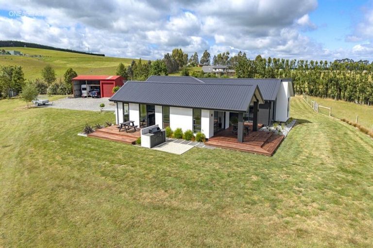 Photo of property in 27 Mairangi Lane, Starvation Hill, Oxford, 7495
