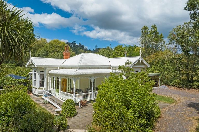 Photo of property in 290 Paihia Road, Kawakawa, 0282