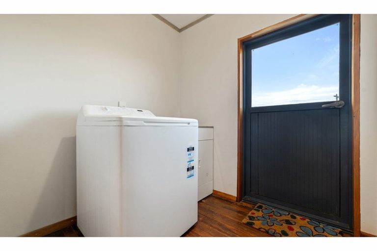 Photo of property in 11 Garvins Road, Hornby, Christchurch, 8042