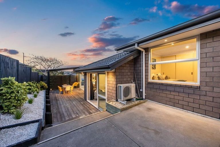 Photo of property in 18 Steamer Road, Silverdale, 0932