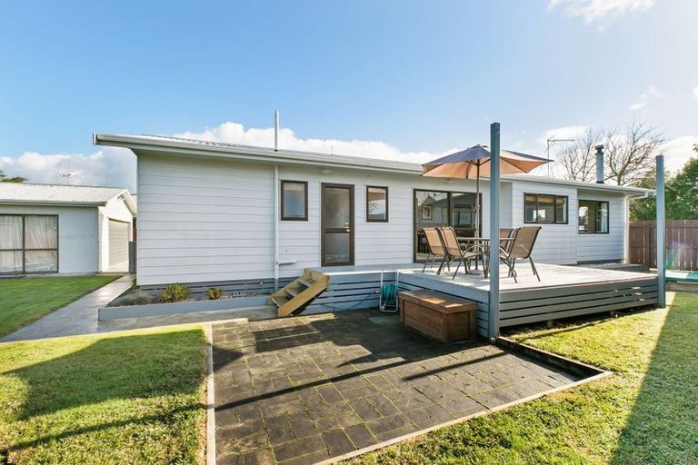 Photo of property in 5 Sequoia Place, Pukete, Hamilton, 3200