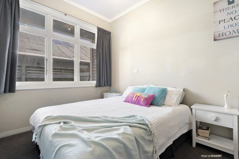 Photo of property in 173 Coutts Street, Rongotai, Wellington, 6022