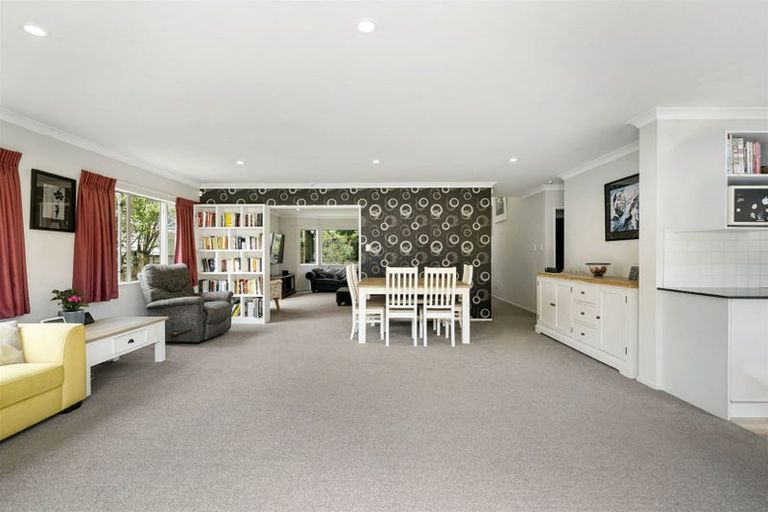 Photo of property in 131 Glendhu Road, Bayview, Auckland, 0629