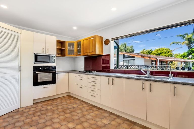 Photo of property in 11 Ohiwa Parade, Ohope, 3121