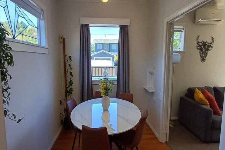 Photo of property in 20 Harpham Street, Taradale, Napier, 4112