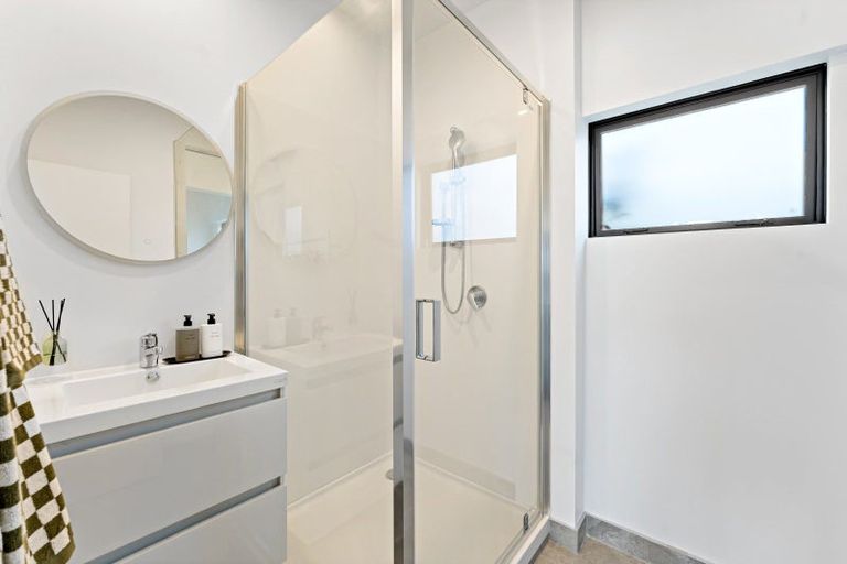 Photo of property in 114 Bramley Drive, Farm Cove, Auckland, 2012