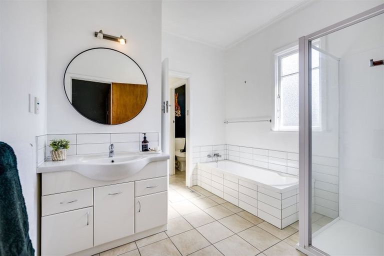 Photo of property in 178 Kennedy Road, Marewa, Napier, 4110