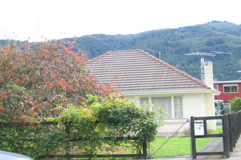 Photo of property in 18 Kiln Street, Silverstream, Upper Hutt, 5019