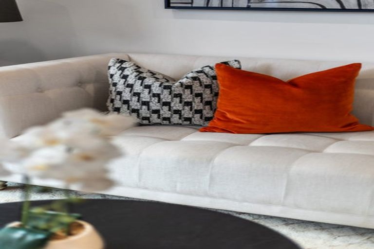 Photo of property in 2/119 Bruce Mclaren Road, Henderson, Auckland, 0612