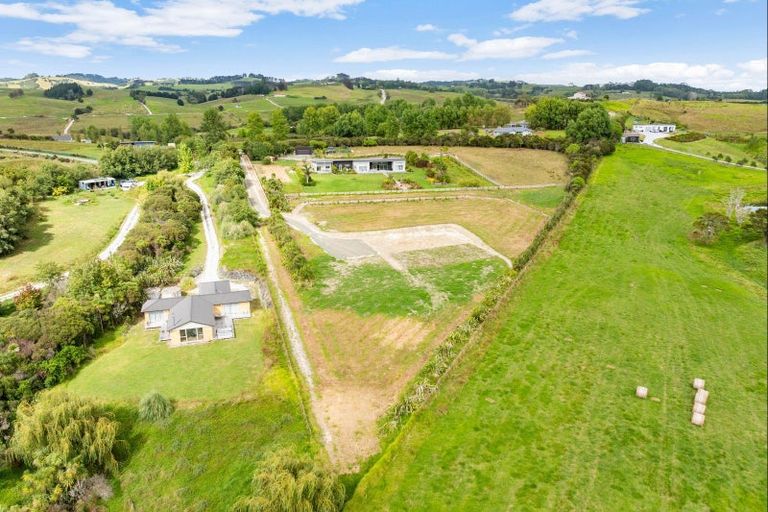 Photo of property in 38 Lara Lane, Kaiwaka, 0573