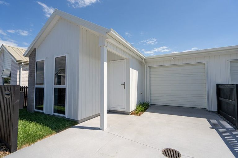 Photo of property in 6 Wharangi Lane, Papamoa, 3118