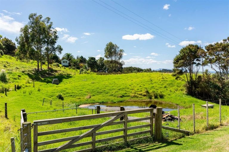 Photo of property in 440 Glenmohr Road, Waipu, 0582