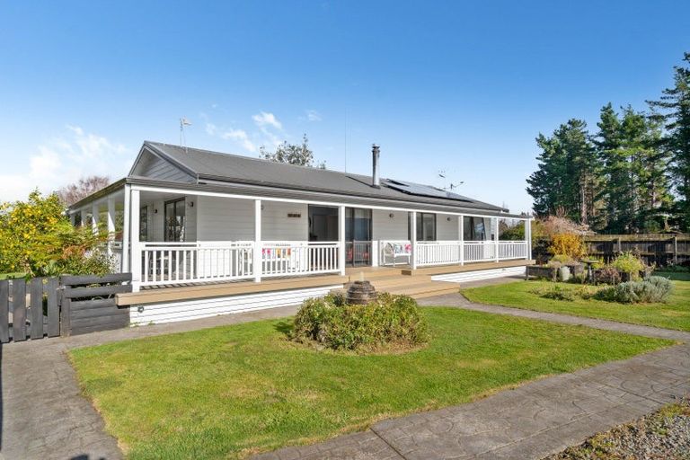 Photo of property in 2569 State Highway 2, Ahikouka, Greytown, 5794