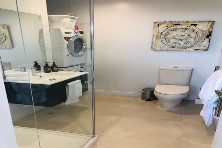 Photo of property in Frank Sargeson Apts, 307/80 Anzac Street, Takapuna, Auckland, 0622