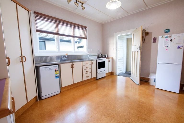 Photo of property in 44 Kennedy Road, Napier South, Napier, 4110