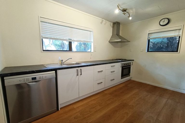 Photo of property in 20 Kerkwall Drive, Naenae, Lower Hutt, 5011