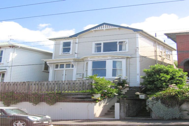 Photo of property in 98 Wallace Street, Mount Cook, Wellington, 6021