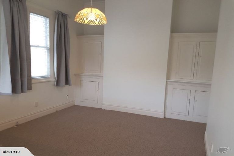 Photo of property in 14 Shoal Bay Road, Devonport, Auckland, 0624