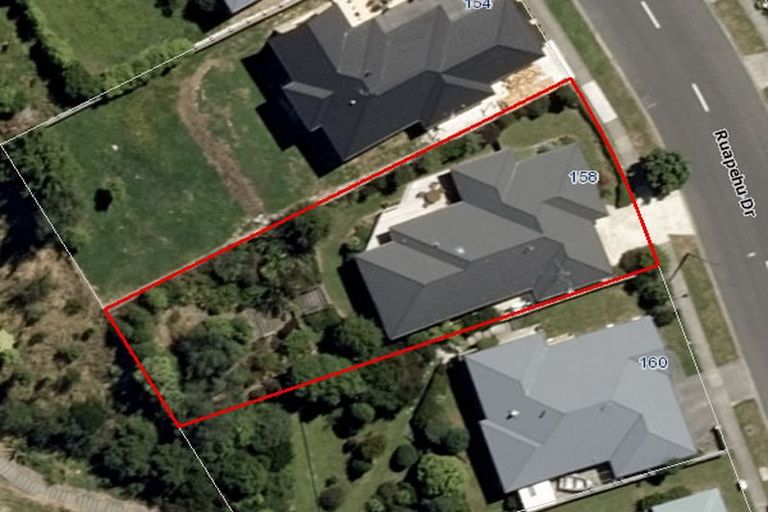 Photo of property in 158 Ruapehu Drive, Fitzherbert, Palmerston North, 4410