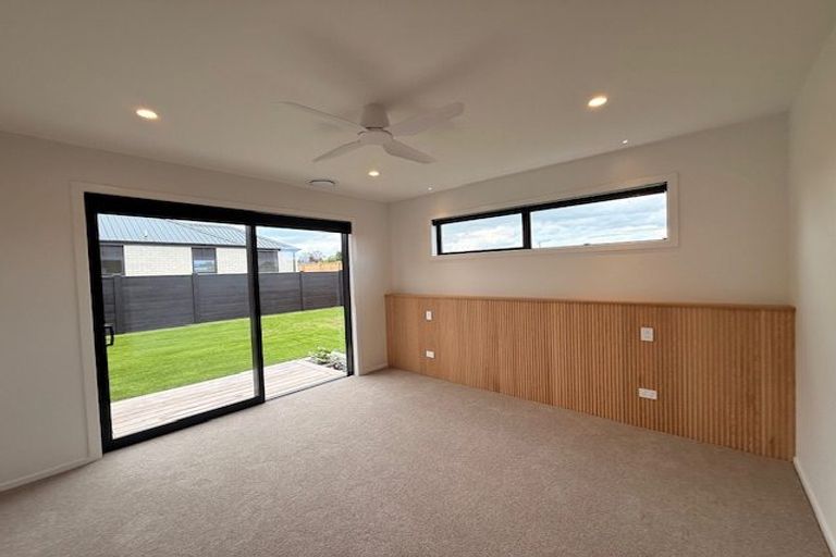 Photo of property in 14 Hugo Shaw Drive, Cambridge, 3434