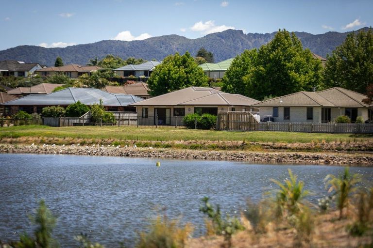 Photo of property in 17 Uretara Drive, Katikati, 3129