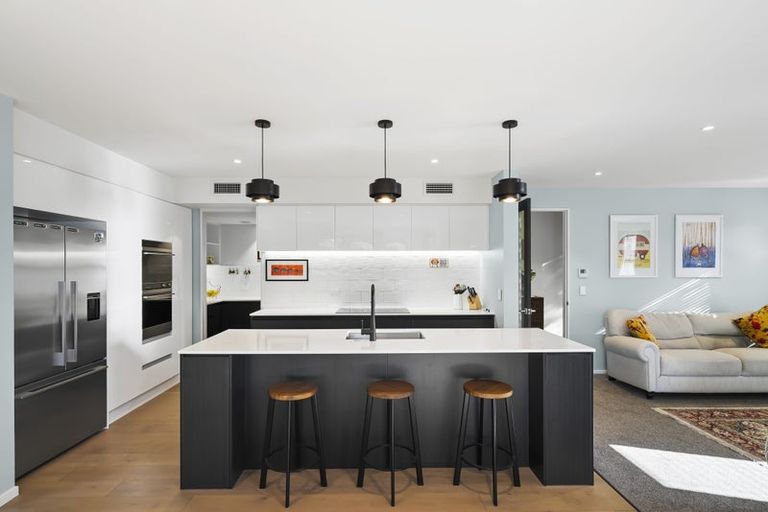 Photo of property in 20 Wai-iti Terrace, Burnside, Christchurch, 8053