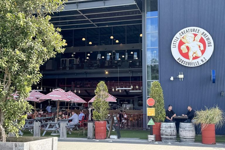 Photo of property in 403/2 Launch Road, Hobsonville, Auckland, 0616