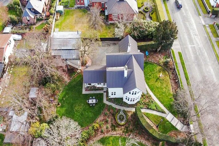 Photo of property in 24 Albany Street, Gore, 9710