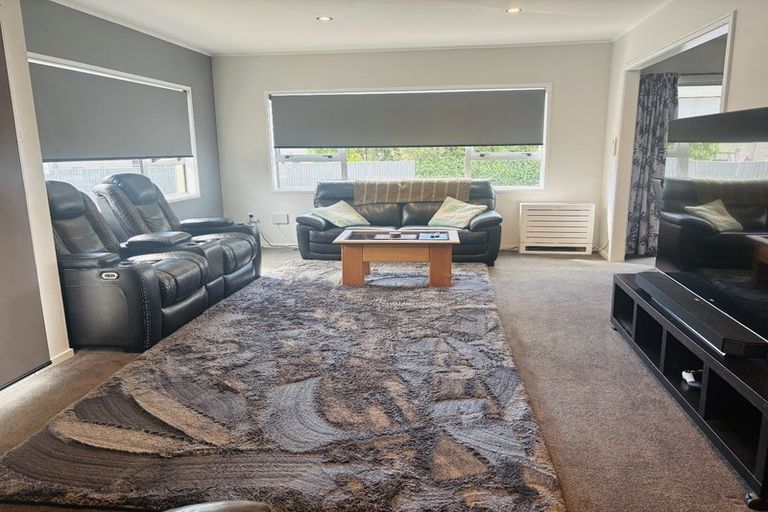 Photo of property in 8 Cornwall Place, Stoke, Nelson, 7011