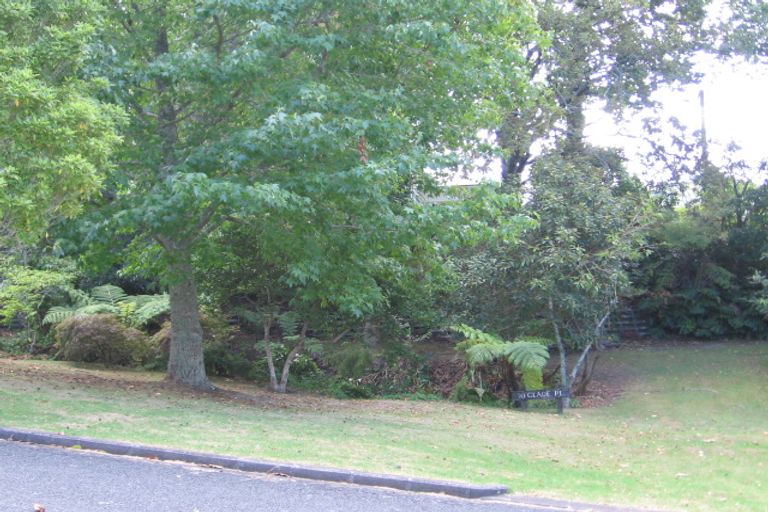 Photo of property in 10 Glade Place, Birkenhead, Auckland, 0626