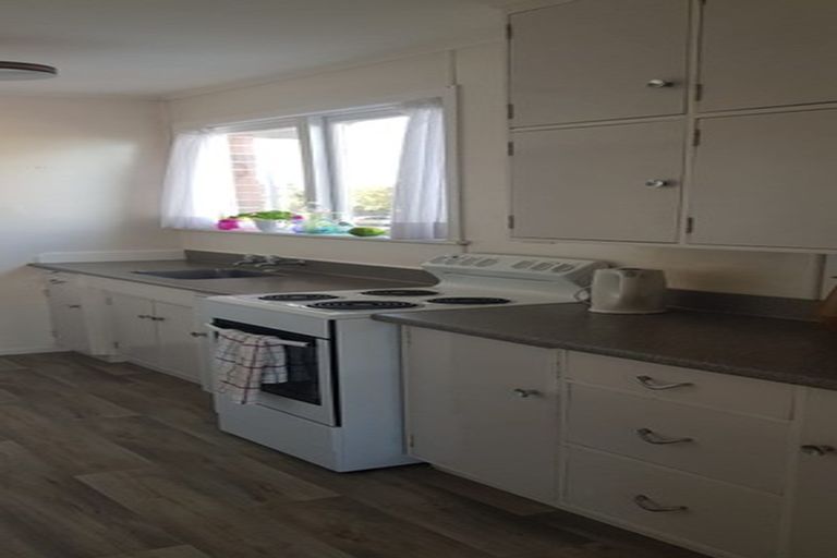 Photo of property in 1/62 Church Street, Northcote Point, Auckland, 0627