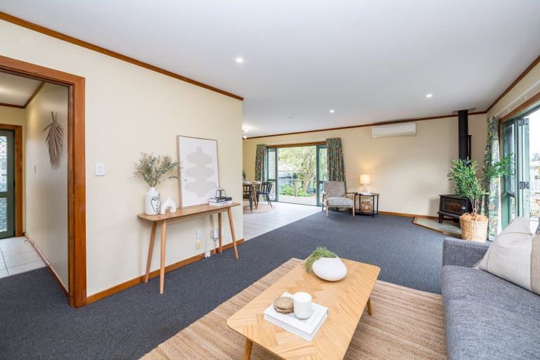 Photo of property in 3 Kowhai Grove, Featherston, 5710