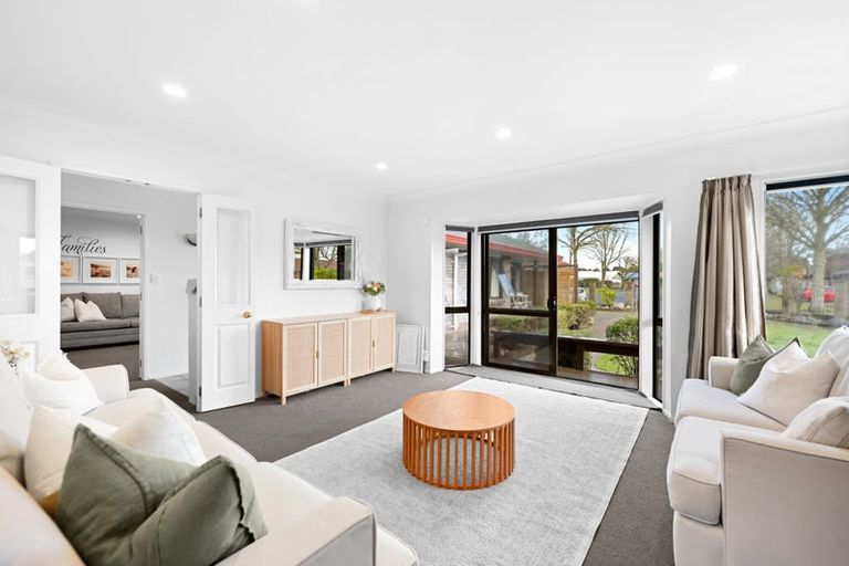 Photo of property in 27 Halcione Close, Flagstaff, Hamilton, 3210