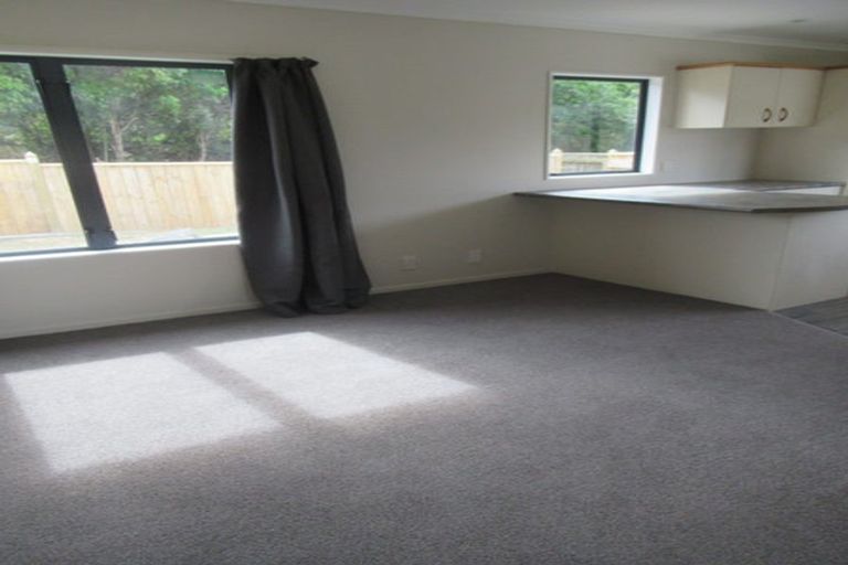 Photo of property in 41 Mary Huse Grove, Manor Park, Lower Hutt, 5019