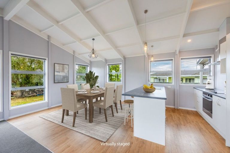 Photo of property in 12b Guy Street, Waipawa, 4210