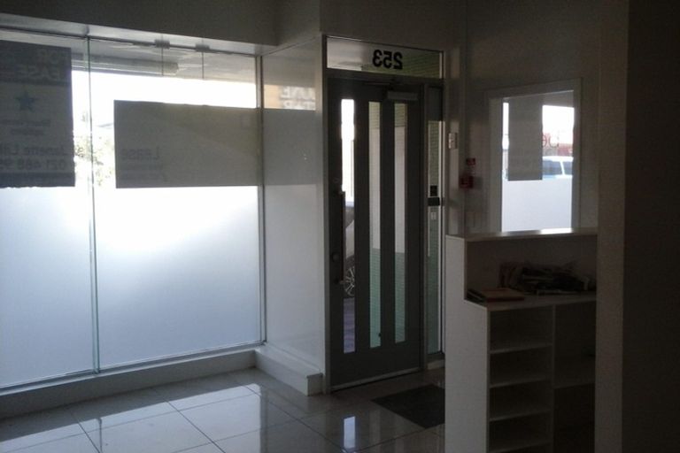 Photo of property in 253-255 Jackson Street, Petone, Lower Hutt, 5012