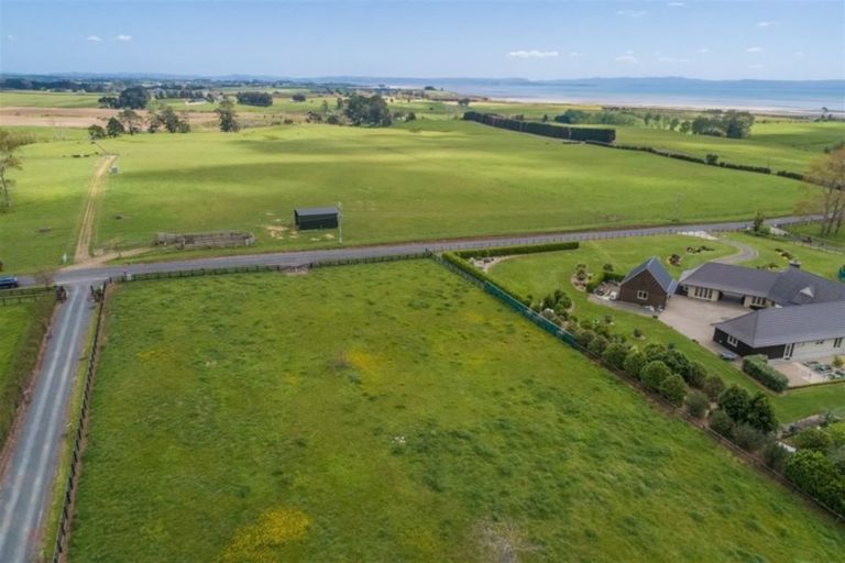 Photo of property in 96 Bryant Road, Karaka, Papakura, 2580