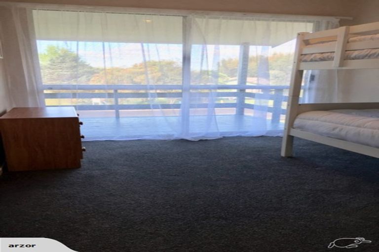 Photo of property in 127 Park Avenue, Whangamata, 3620