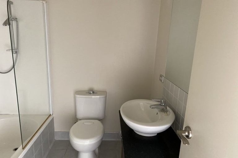 Photo of property in 48 Waterside Crescent, Gulf Harbour, Whangaparaoa, 0930