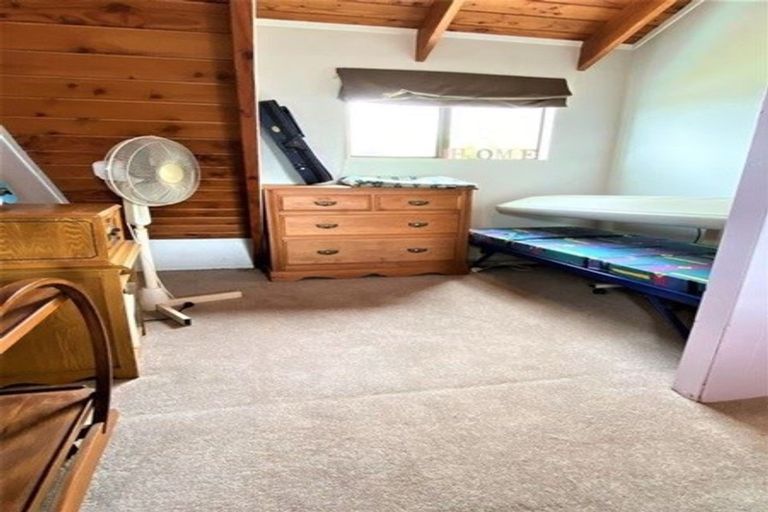 Photo of property in 411b Great South Road, Opaheke, Papakura, 2113