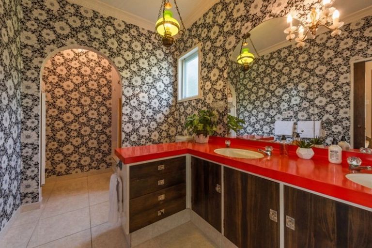 Photo of property in 31 Andrew Street, Waikanae, 5036