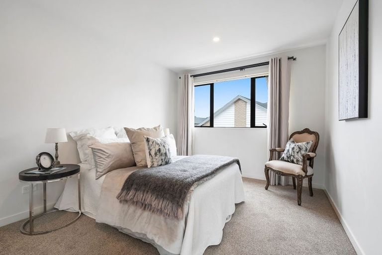 Photo of property in 13 Jack Hawken Lane, Silverdale, 0932