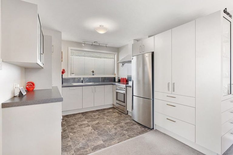 Photo of property in 74 Farrington Avenue, Bishopdale, Christchurch, 8053