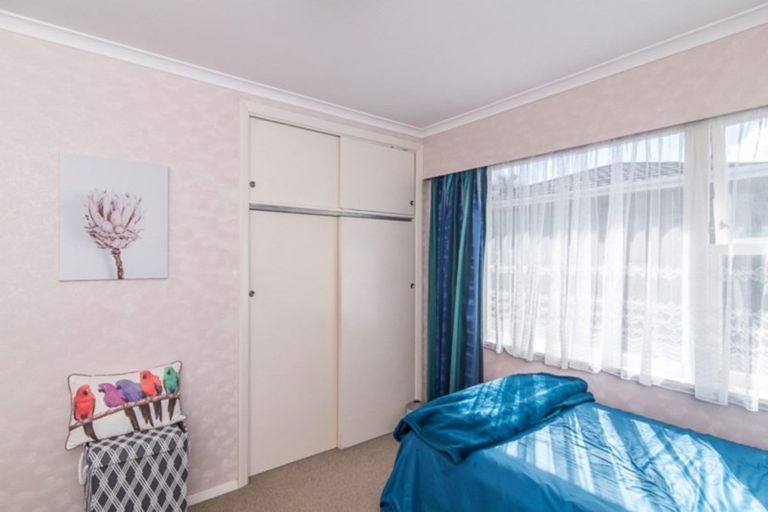 Photo of property in 19 Anthony Grove, Paraparaumu Beach, Paraparaumu, 5032