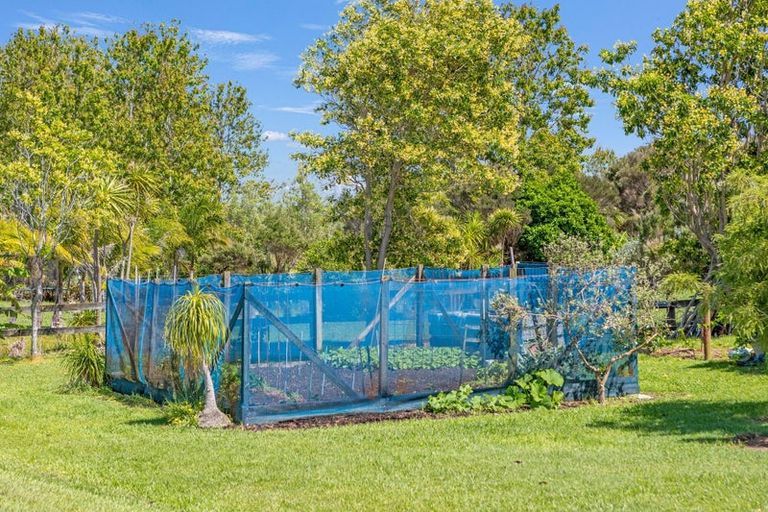 Photo of property in 8 Te Ranginui Place, Karikari Peninsula, Kaitaia, 0483