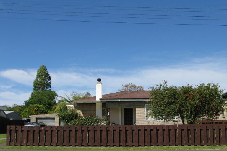 Photo of property in 6 Andrew Street, Elgin, Gisborne, 4010