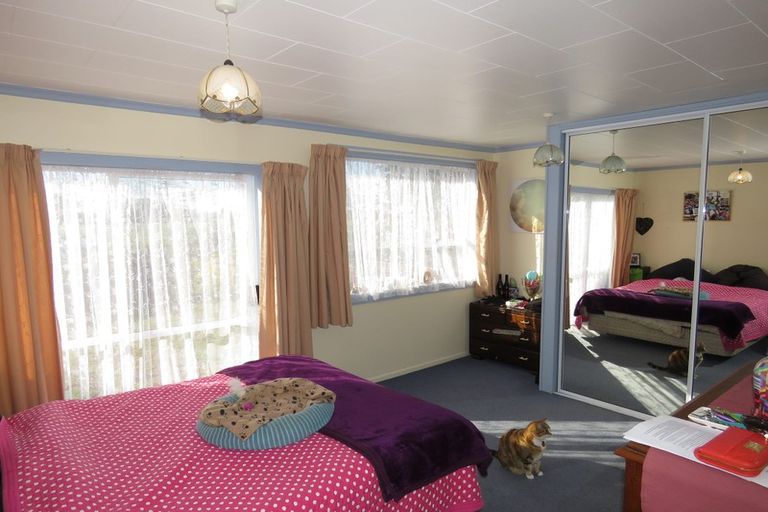 Photo of property in 425 Avonhead Road, Avonhead, Christchurch, 8042