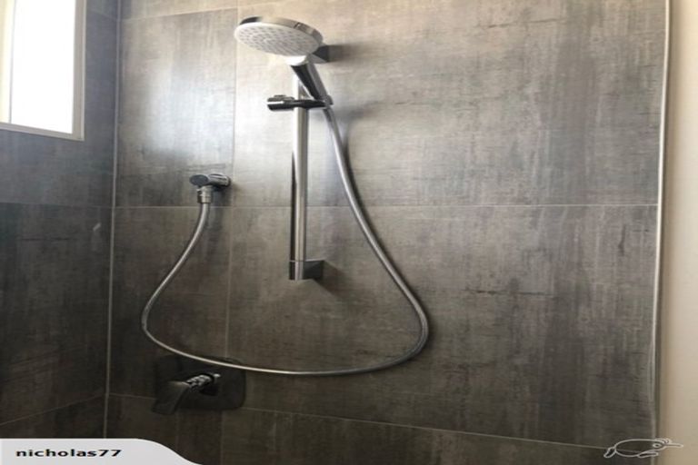 Photo of property in 8 Swamp Kauri Grove, Papakura, 2110